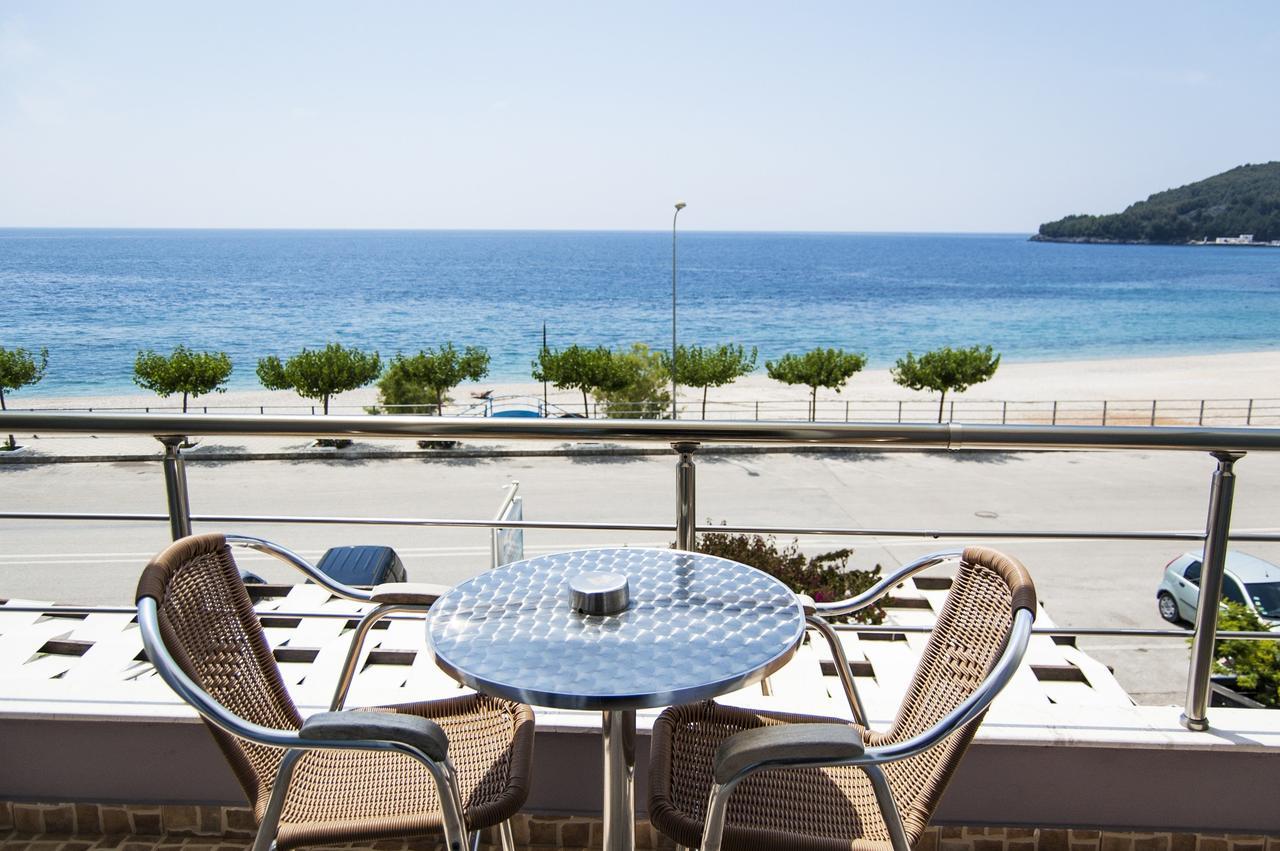 Dhima Hotel هيماري المظهر الخارجي الصورة